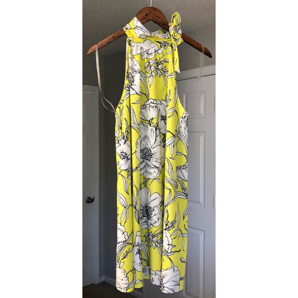 Lush Bright Yellow Floral Dress